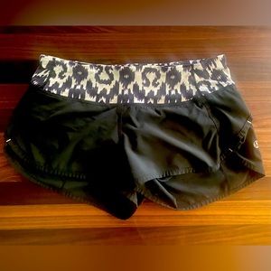 Lululemon Speed Up Low-Rise Lined Short 2.5”
